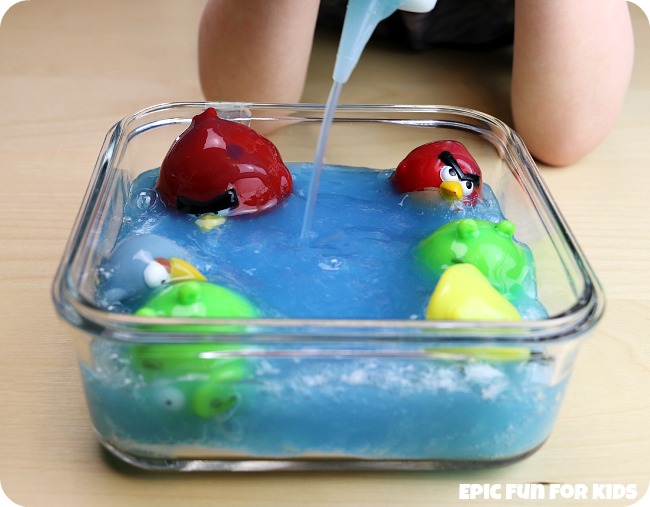 Make a bubbling slime science sensory tub that bubbles for hours and hours! Such a fun way to observe the baking soda and vinegar reaction at a slower pace.