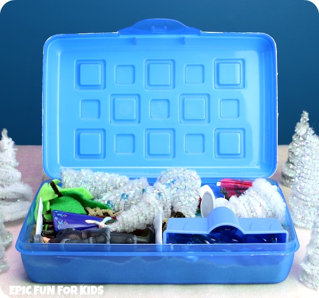Olaf's Summer Dream: a portable, two-level small world and sensory bin inspired by "In Summer" from Disney's FROZEN.