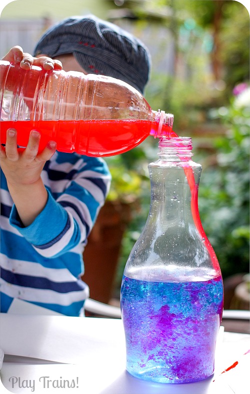 Two Color Oil and Water Discovery Bottles from Play Trains!